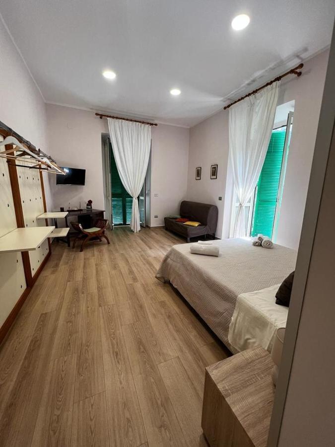 A Casa E Mamma' Lejlighed Napoli Eksteriør billede