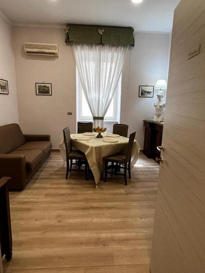 A Casa E Mamma' Lejlighed Napoli Eksteriør billede